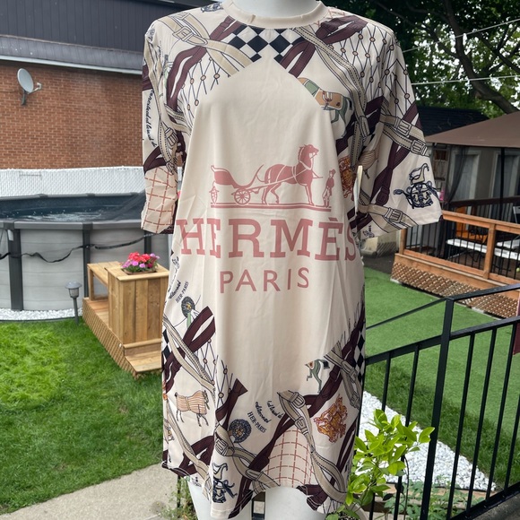 Short dress - Picture 4 of 5